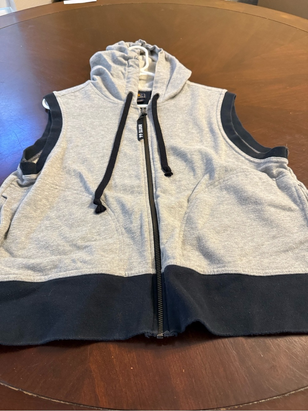Route 66 Gray & Black Sleeveless Hooded Zip Vest